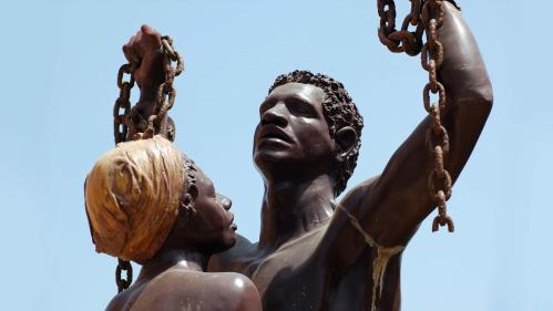 Slavery Freedom Statue in Dakar